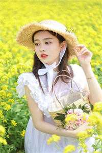 重生：拒绝当舔狗，女神校花急了精品小说