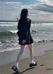 总裁，夫人她带着仨孩子离家出走了阅读全集