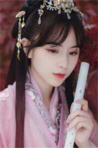 小说和国民女神领证后，我成了男人公敌