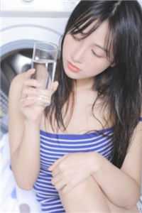 精品推荐穿六零,咸鱼女主带全村发家致富