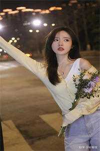 穿书恶毒女配，病娇男主囚我爱他全集小说