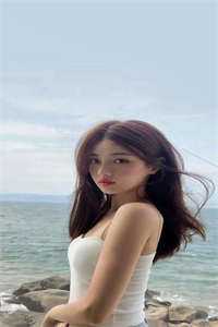 我绑定了白富美系统完整版