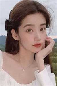 举报继父下乡后，病弱女配赢麻了全文版