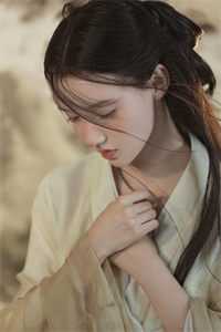 穿书成女配：我能看到有弹幕在骂我畅销巨作