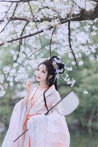 精品重生后，女知青成了真煞神