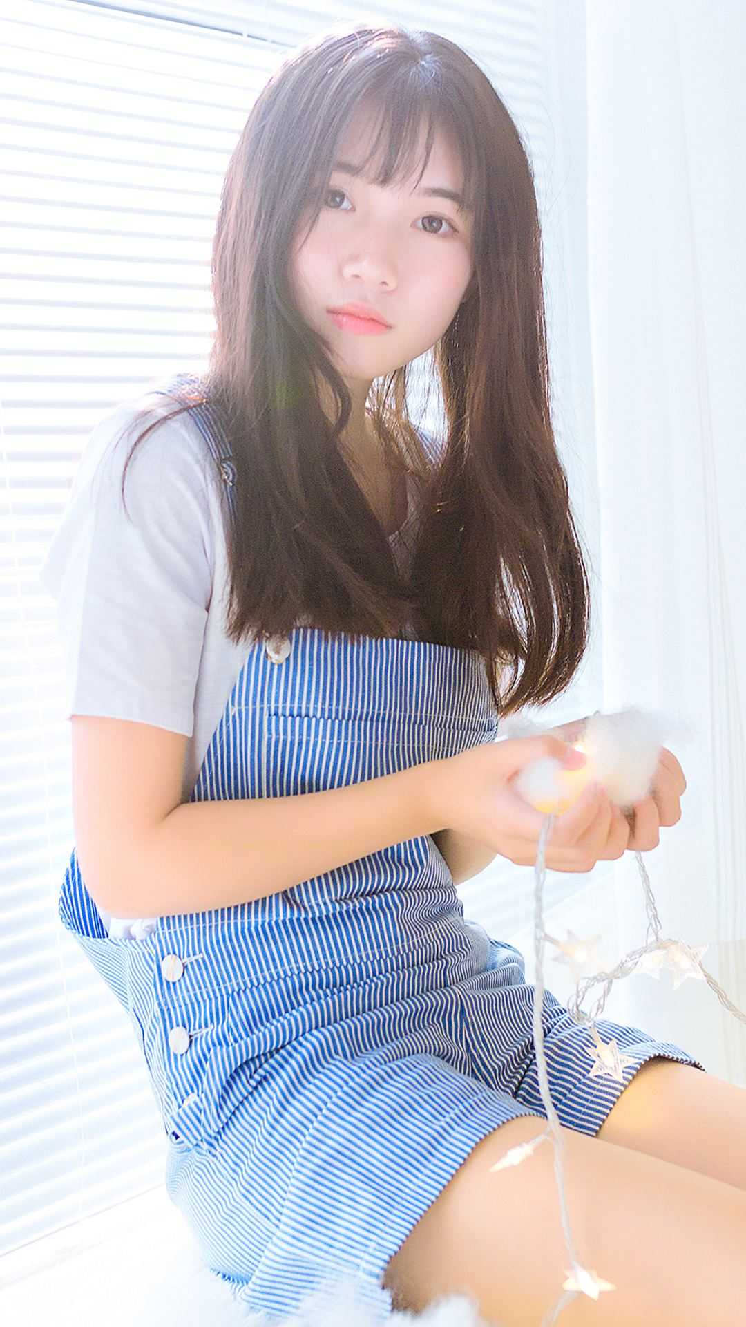 畅读精品小说重生：我收养了一个魔道女帝
