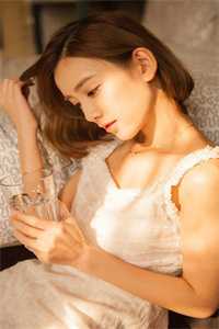 禀告首辅，夫人她又去给你物色美女了精品推荐