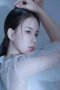 畅销书籍带着空间修炼后,她成了名门女将免费
