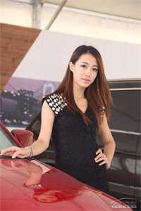 小说无敌修炼：从老婆身边签到开始