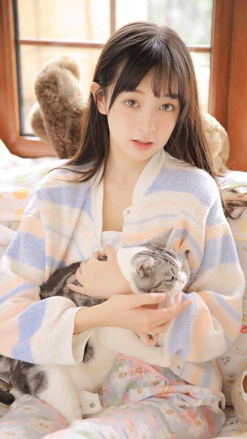 重生落寞侯府，她冷眼一笑嫁反派全本阅读