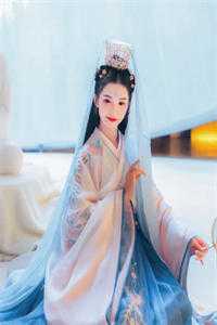 畅销书籍重生六零，从胎儿开始赚下亿万资金