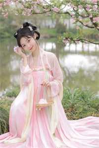 穿成极品老妇之后只想当咸鱼文章全文