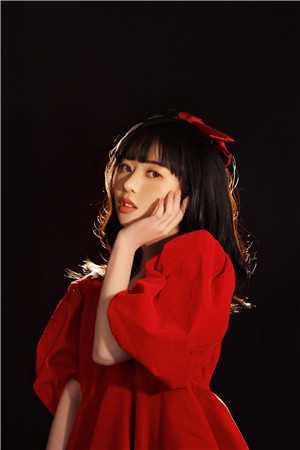 完整作品阅读我男的，cos卡芙卡登上美女榜