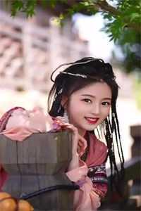 精品阅读活成前任白月光后，她桃花朵朵开