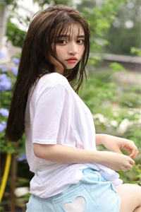 全章节投了个简历一不小心成了首富之妻