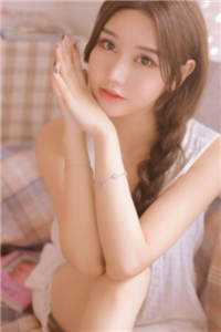 畅读精品离婚后，我成了全球首富的外孙女