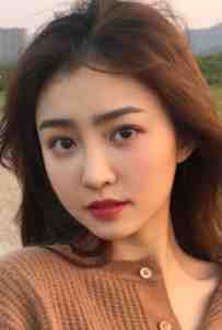 七零军婚，出任务捡了个病娇媳妇全文小说