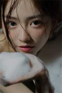 短篇小说阅读穿成恶毒女配？她要阴暗扭曲爬行了