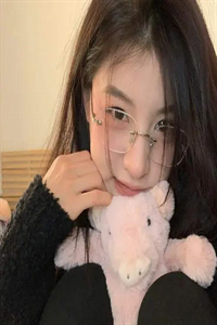 重生女配带球跑，清冷权臣追断腿