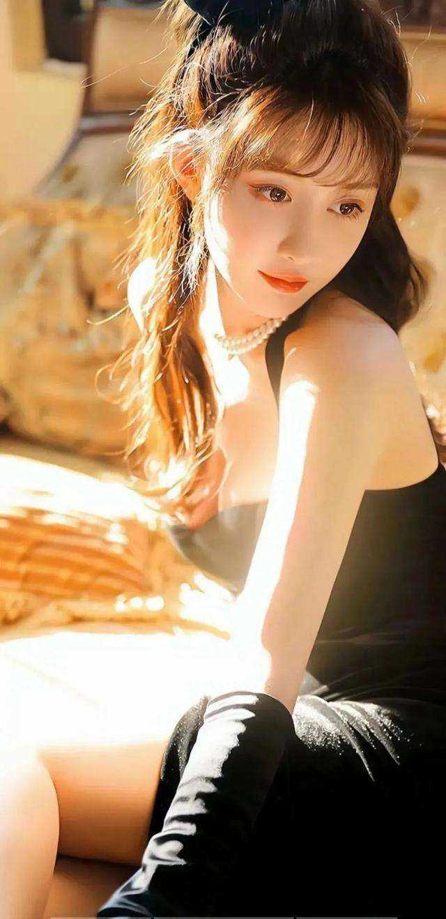 全文版转身多了九个女儿，我靠系统平步青云