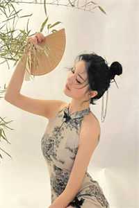 全本小说荒年锦鲤：开枝散叶，美女找上门