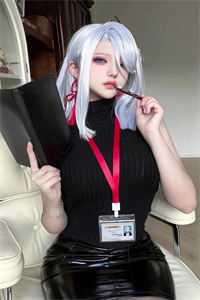 穿成小作精，她反手开始立宠夫人设