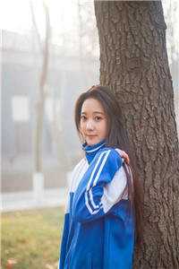 救了疯批男人后，他总想掐我桃花