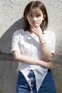 女扮男装后，王爷手把手教我如何撩他