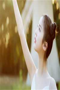 听闺女心声后，社恐妈拎刀杀四方