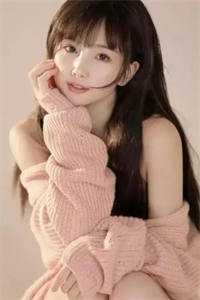 小白花与总裁决裂后，他后悔疯了