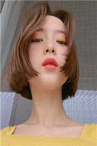 穿越后，我把仙界美女都谈了个遍