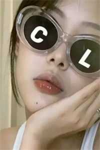 精修版原以深宫似海，却被帝王锁腰娇宠