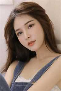 短篇小说穿越古代成美人，靠生子宠冠后宫