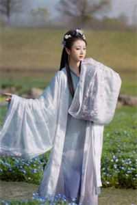 全章节反派跟班：女主，请矜持！
