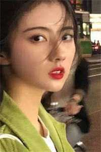 逃荒？不存在的！她要夺了这江山全集小说