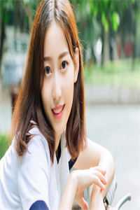 为复活奶奶，我带她穿越位面做任务全文小说