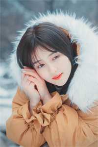 穿越小白脸，女帝只想要我小说
