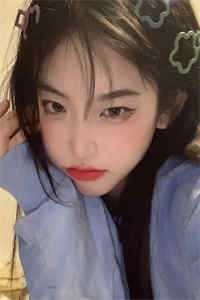 活成前任白月光后，她桃花朵朵开已完结