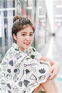育儿保姆，黑道大佬女儿的亲妈