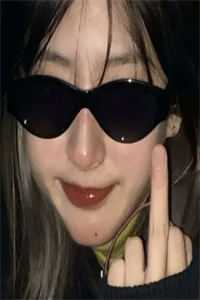 穿成皇商之女我靠搞钱摆脱剧情