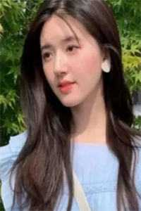 畅读全文版末世来临后，美女全来讨好我