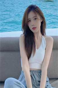 我生后，霸总的白月光不香了小说