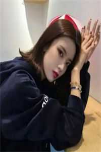 职业女友，亲他一下八百万番外