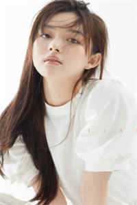 老婆拿女儿给白月光出气后，我死了