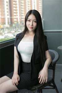 自命名校草夫人后，校草来抓包了
