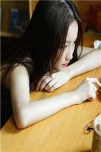为救白月光，老公把我和女儿送给雨夜屠夫