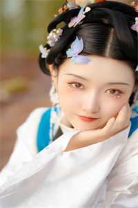 妹妹沉迷情爱，别妨碍我修炼