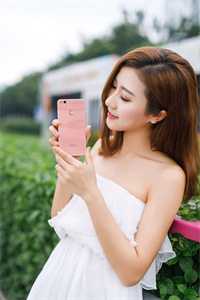 重生后，我跟后妈拼演技