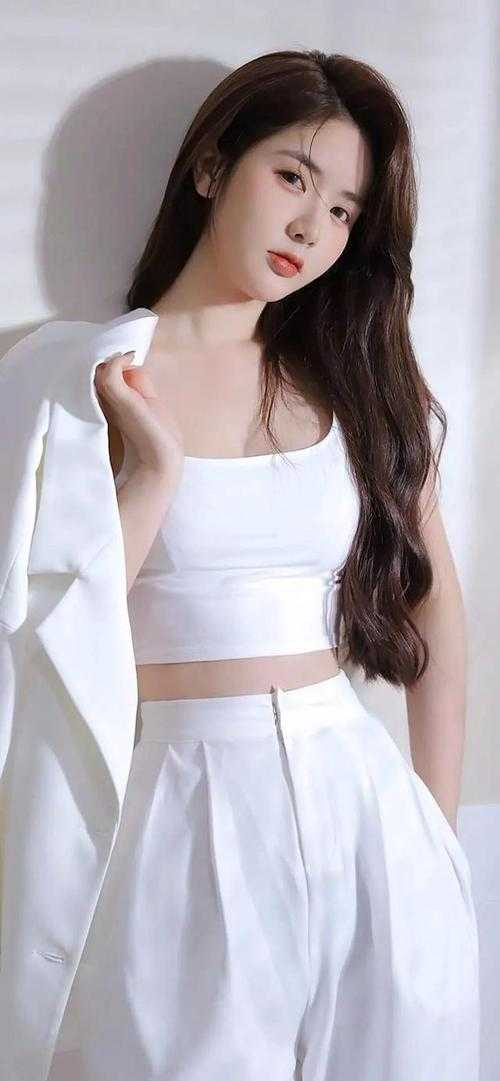 撞破妻子的秘密后，我本性暴露