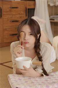 未婚夫君退亲娶娼女后，他悔疯了
